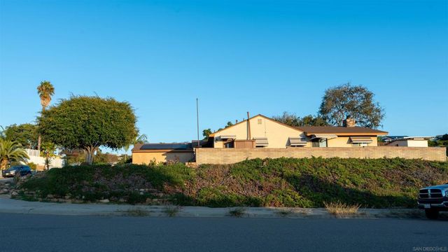 4827 Greenbrier Ave, San Diego, CA 92120