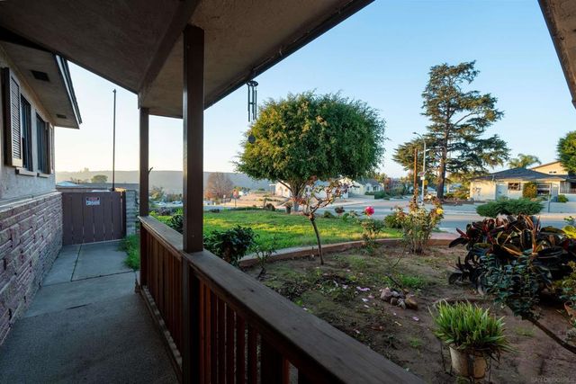 4827 Greenbrier Ave, San Diego, CA 92120