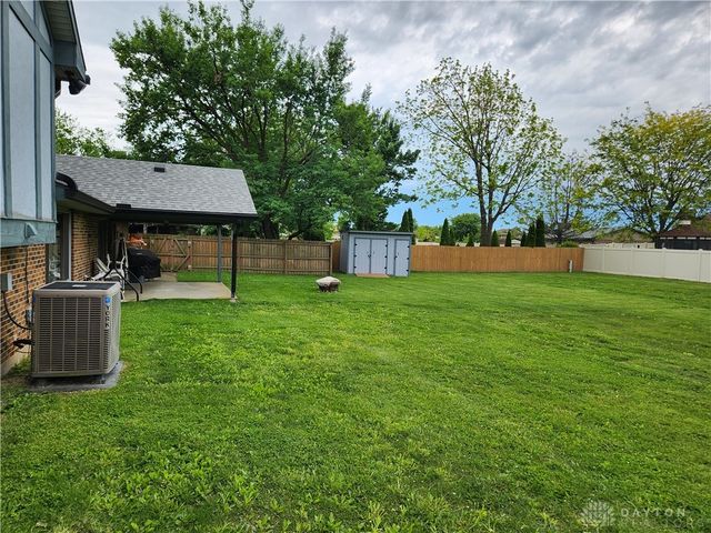 2447 N Tulane Drive, Beavercreek, OH 45431