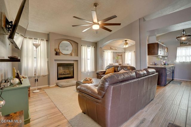 12368 GOLDEN SUN Drive, El Paso, TX 79938