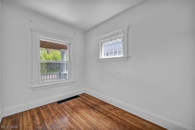 1516 W 116th Street, Cleveland, OH 44102