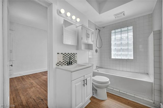 1516 W 116th Street, Cleveland, OH 44102