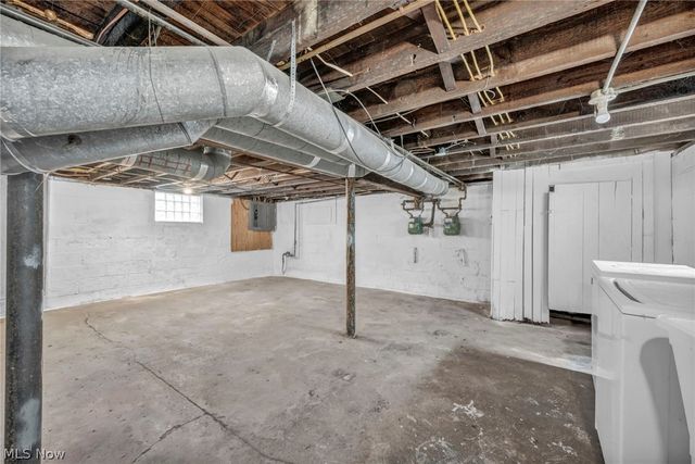 1516 W 116th Street, Cleveland, OH 44102