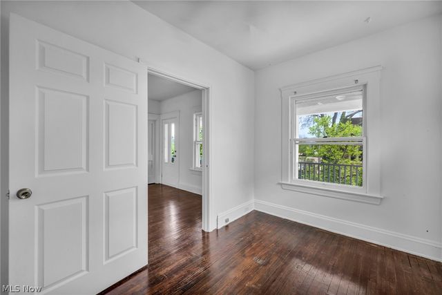 1516 W 116th Street, Cleveland, OH 44102