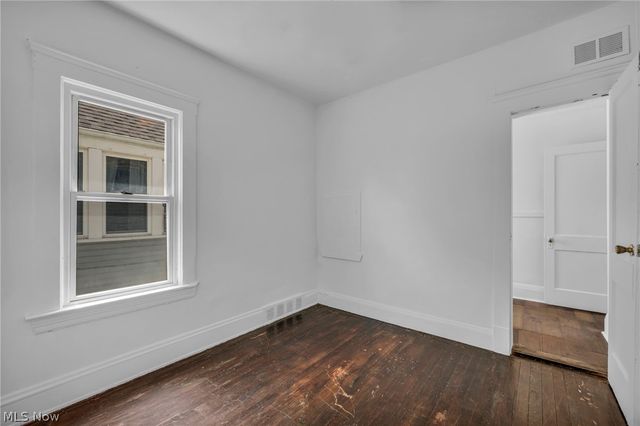 1516 W 116th Street, Cleveland, OH 44102