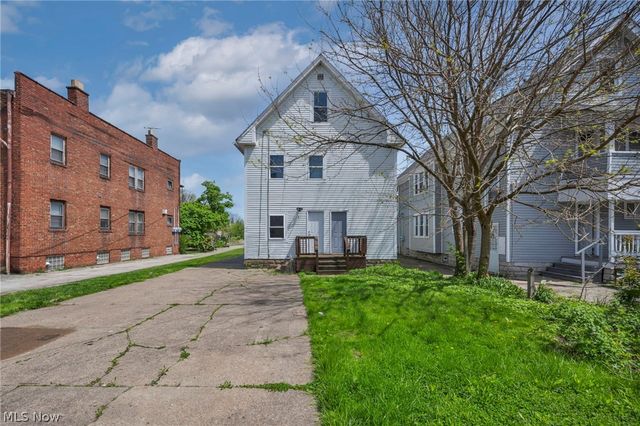 1516 W 116th Street, Cleveland, OH 44102