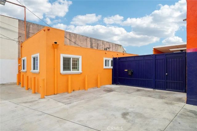 10240 Atlantic Avenue, South Gate, CA 90280