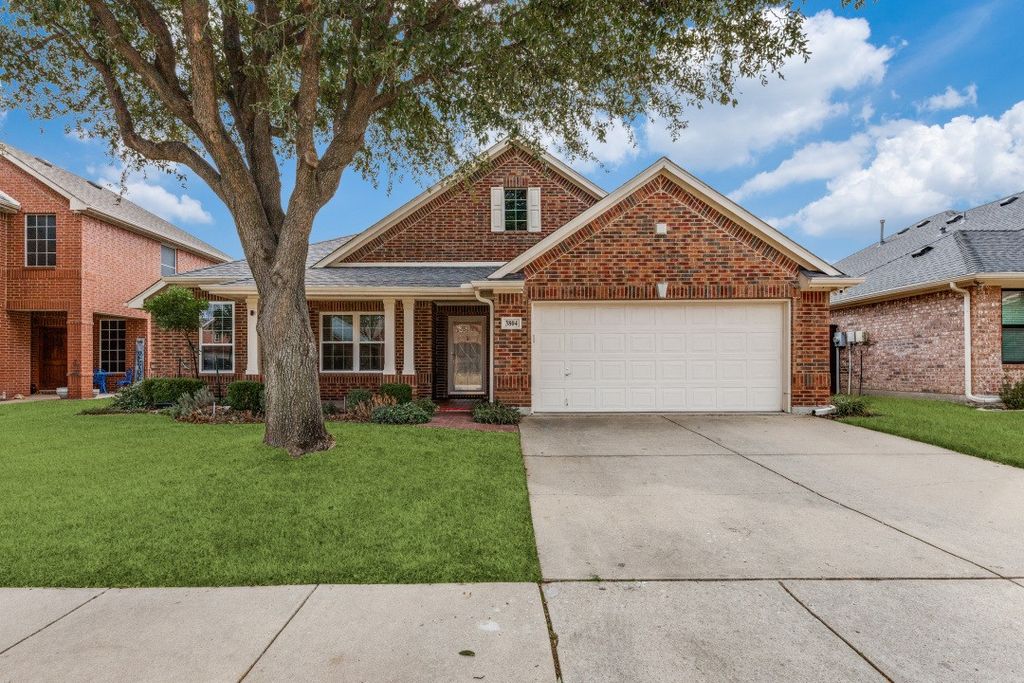 3804 Sevenoaks Drive, Fort Worth, TX 76244