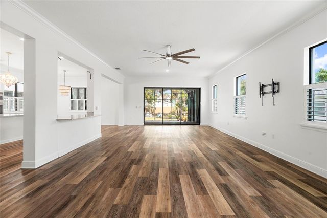 6209 S 3RD STREET, Tampa, FL 33611