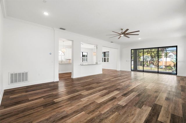 6209 S 3RD STREET, Tampa, FL 33611