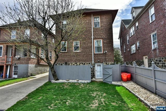 519 Saint Pauls Avenue, Cliffside Park, NJ 07010
