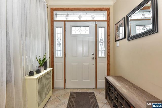 519 Saint Pauls Avenue, Cliffside Park, NJ 07010