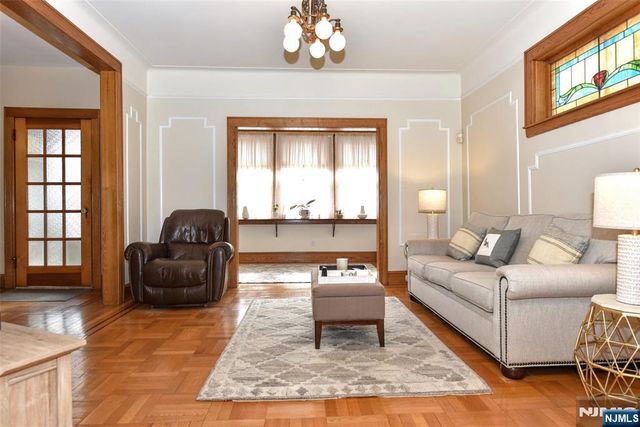 519 Saint Pauls Avenue, Cliffside Park, NJ 07010