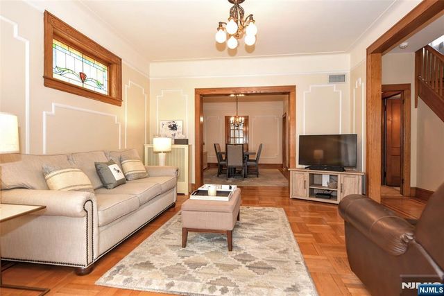 519 Saint Pauls Avenue, Cliffside Park, NJ 07010