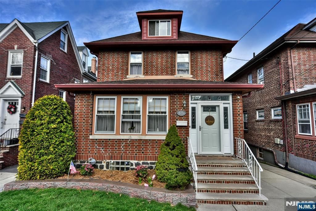 519 Saint Pauls Avenue, Cliffside Park, NJ 07010