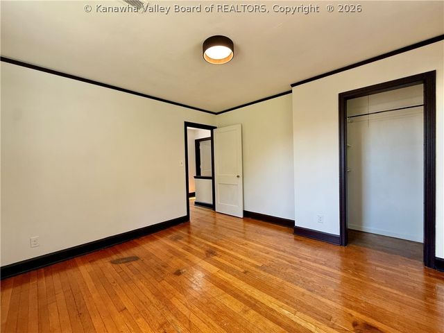 403 Swinburn Street, Charleston, WV 25302
