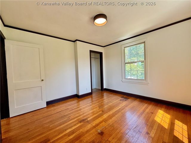403 Swinburn Street, Charleston, WV 25302
