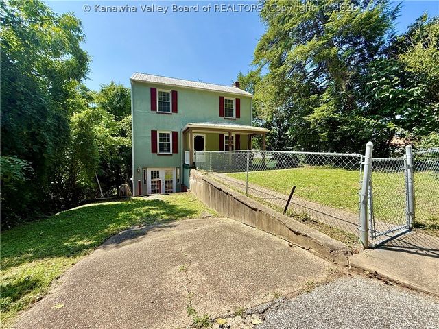 403 Swinburn Street, Charleston, WV 25302