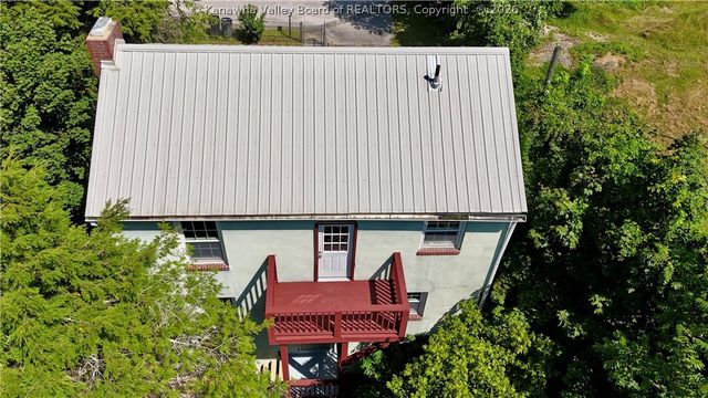 403 Swinburn Street, Charleston, WV 25302
