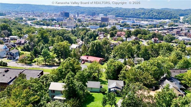 403 Swinburn Street, Charleston, WV 25302