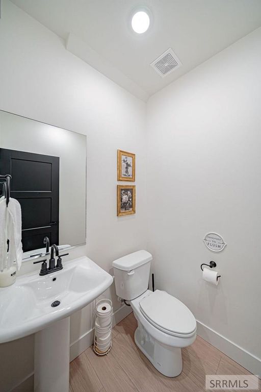 Image 23 of property listing at 2171 Pebble Brook Court, Rexburg, ID 83440