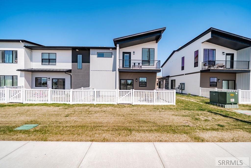 Image 54 of property listing at 2171 Pebble Brook Court, Rexburg, ID 83440