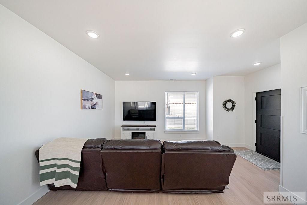 Image 9 of property listing at 2171 Pebble Brook Court, Rexburg, ID 83440