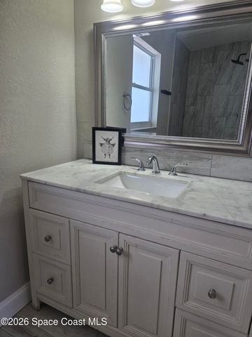 910 S Orlando Avenue, Cocoa Beach, FL 32931