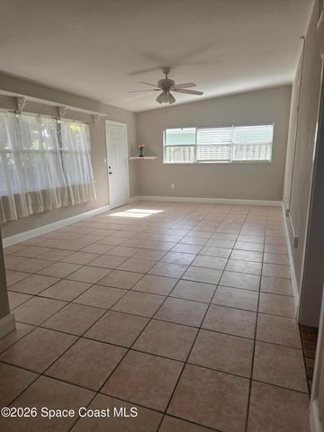910 S Orlando Avenue, Cocoa Beach, FL 32931