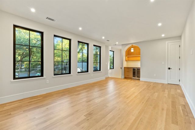 9107 Mercer Drive, Dallas, TX 75228