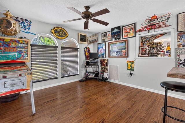 235 TEMPLE CIRCLE, Eustis, FL 32726