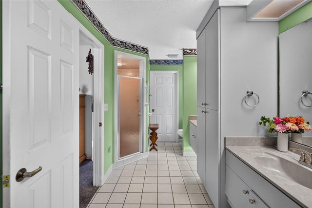 235 TEMPLE CIRCLE, Eustis, FL 32726