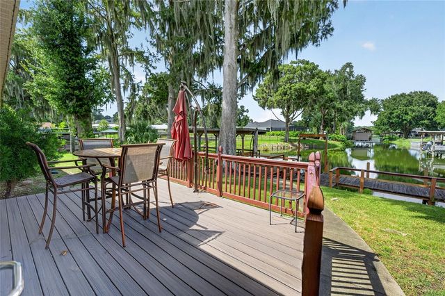 235 TEMPLE CIRCLE, Eustis, FL 32726