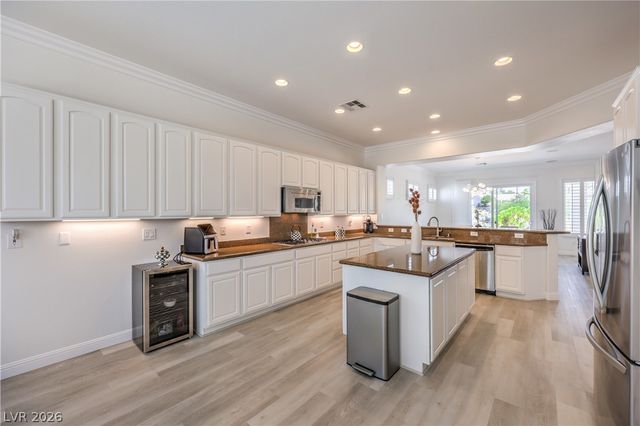 2984 Foxtail Creek Avenue, Henderson, NV 89052