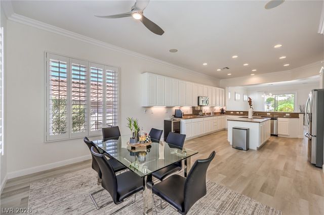 2984 Foxtail Creek Avenue, Henderson, NV 89052
