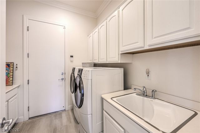 2984 Foxtail Creek Avenue, Henderson, NV 89052
