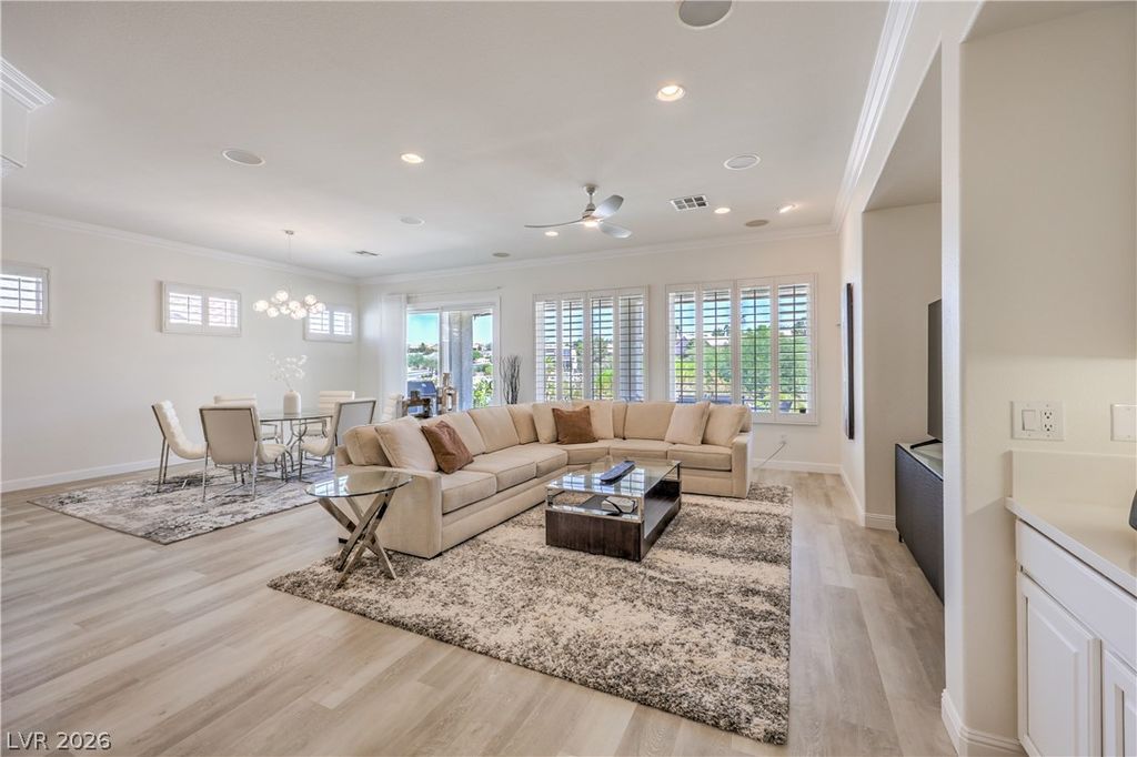 2984 Foxtail Creek Avenue, Henderson, NV 89052
