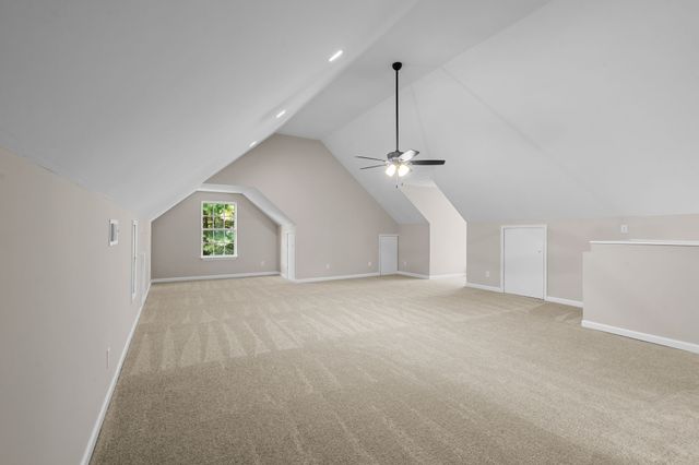 105 Four Season Dr, Murfreesboro, TN 37129