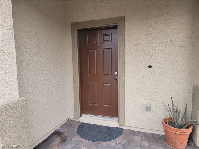 6088 Rose Springs Avenue, Las Vegas, NV 89130