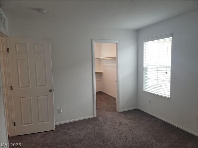 6088 Rose Springs Avenue, Las Vegas, NV 89130