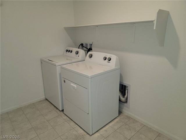 6088 Rose Springs Avenue, Las Vegas, NV 89130