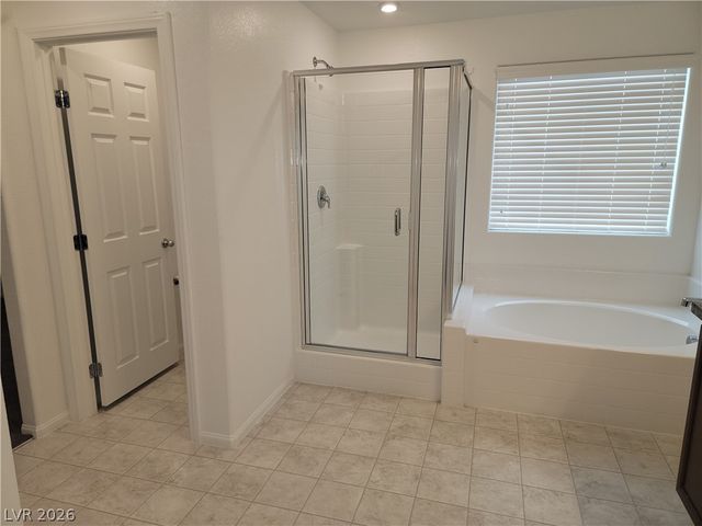 6088 Rose Springs Avenue, Las Vegas, NV 89130
