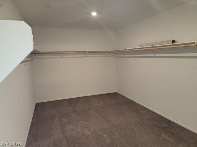 6088 Rose Springs Avenue, Las Vegas, NV 89130
