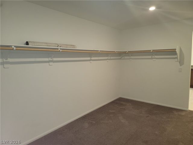 6088 Rose Springs Avenue, Las Vegas, NV 89130