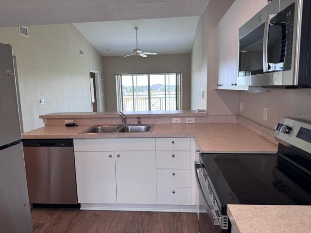 5764 SABAL TRACE DRIVE 201, North Port, FL 34287