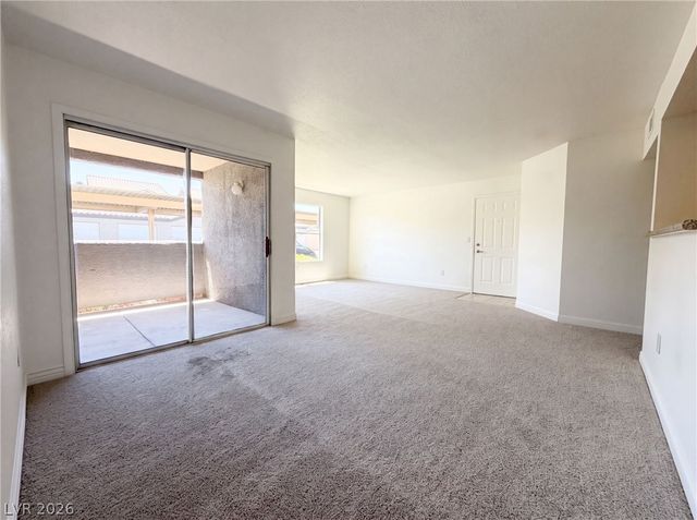 5055 Hacienda 1002, Las Vegas, NV 89118