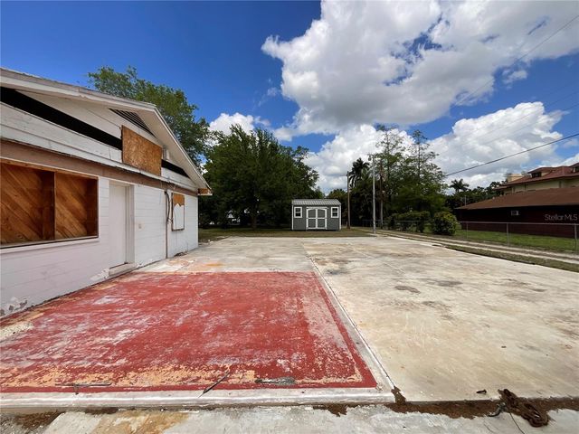 219 27TH STREET W, Bradenton, FL 34205