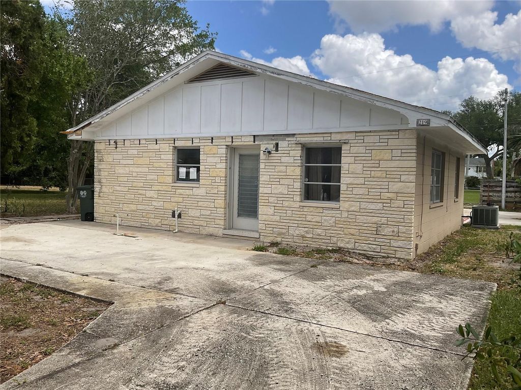219 27TH STREET W, Bradenton, FL 34205