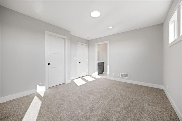1801 SW Arbormist Drive, Lee's Summit, MO 64082