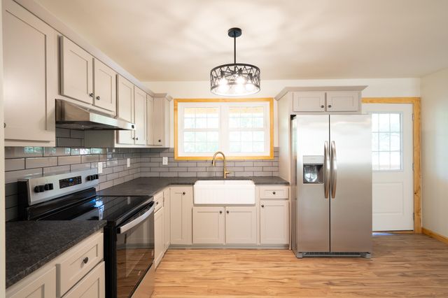 77 Grayson Lane, London, KY 40741